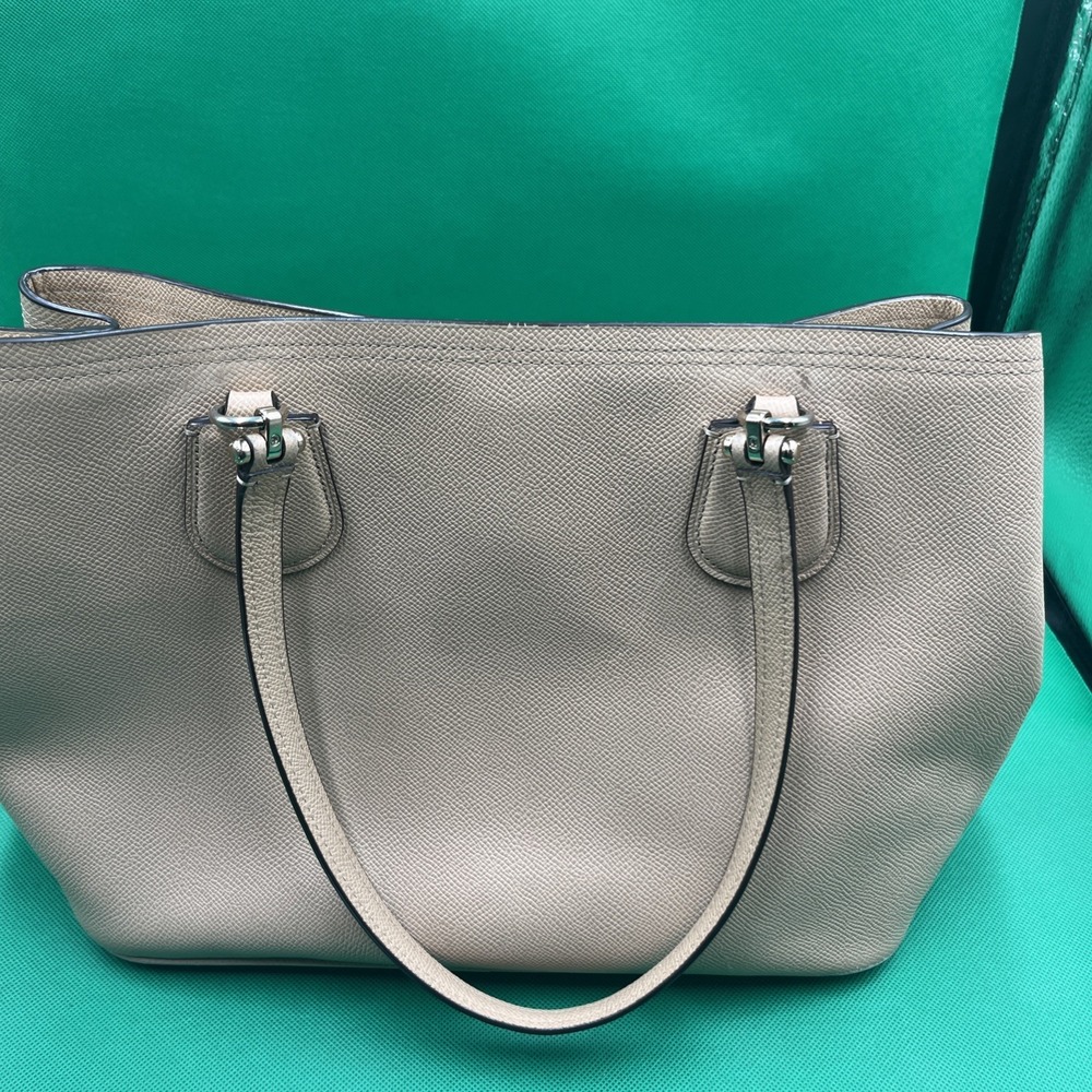 COACH Crossgrain Leather "KITT" Carryall Designer Shoulder Bag in Nude Beige Tan - Picture 2 of 11